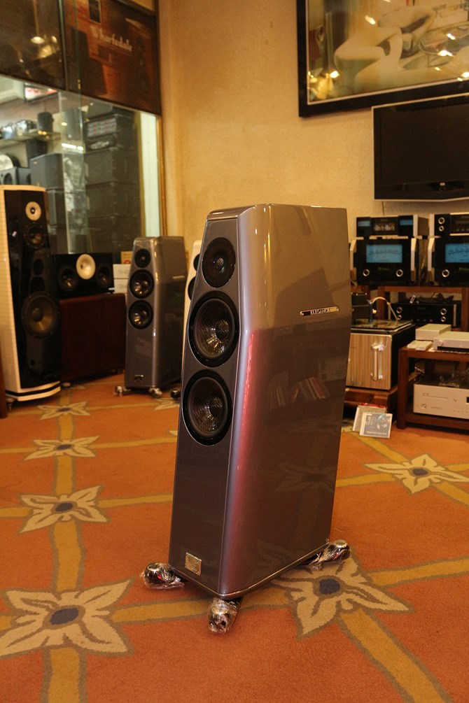 soi-cap-loa-kharma-elegance-db7-dau-tien-o-viet-nam1
